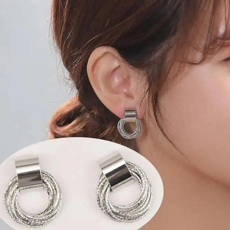 925 Silver Needle Korean Big Elegant Earrings For Woman Metal Jewelry 2026 Trending Vintage Geometric Women's Earrings Z40