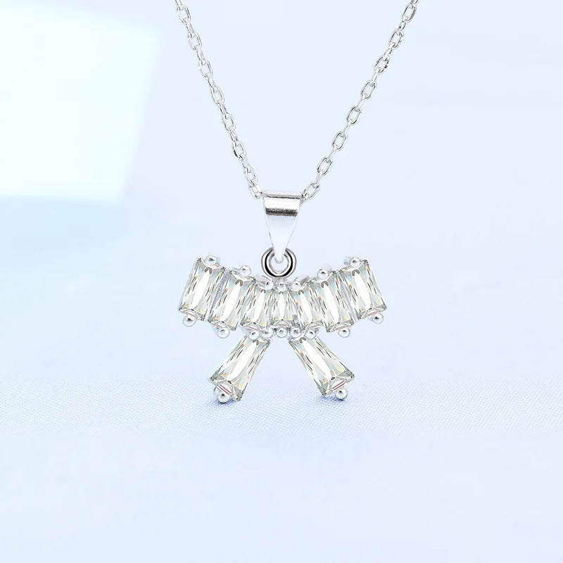 NEW 925 Sterling Silver Necklace For Women Round Pendent Sparkling Pave CZ Necklace Fashion Anniversary Birthday Jewelry Gifts
