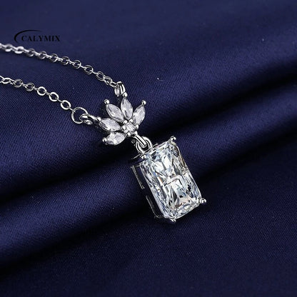 NEW 925 Sterling Silver Necklace For Women Round Pendent Sparkling Pave CZ Necklace Fashion Anniversary Birthday Jewelry Gifts