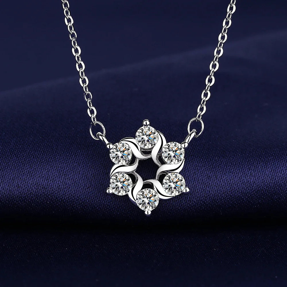 NEW 925 Sterling Silver Necklace For Women Round Pendent Sparkling Pave CZ Necklace Fashion Anniversary Birthday Jewelry Gifts