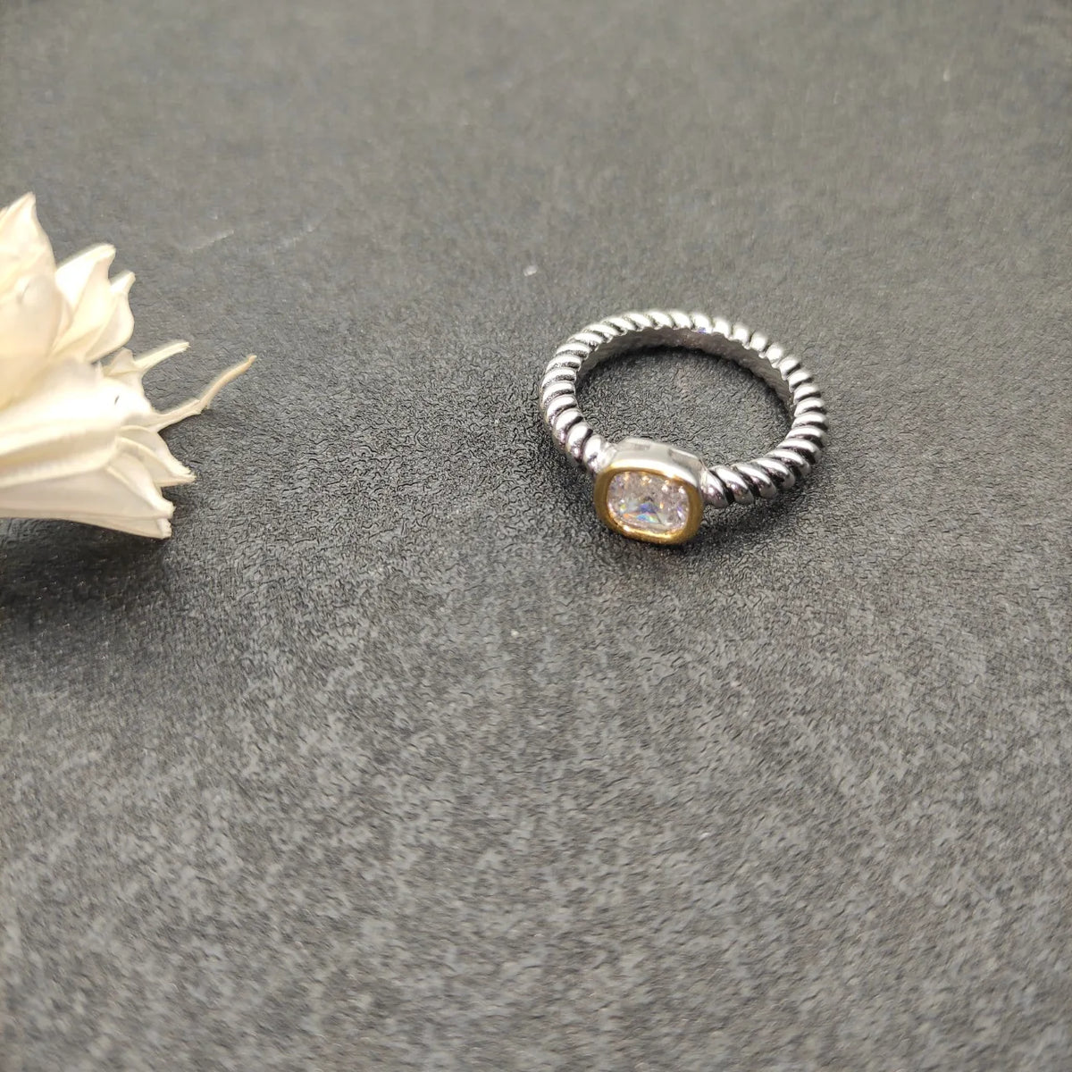 2026 New High Quality Rings Collection Refined Exquisite Perfect for Any Occasion Suitable for Both Men and Women 2