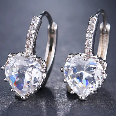 SUGO Classic Fashion Cost-effective Heart-shape High Quality Zirconia Hoop Earrings for Trend Women Lovely Birthday Jewelry Gift