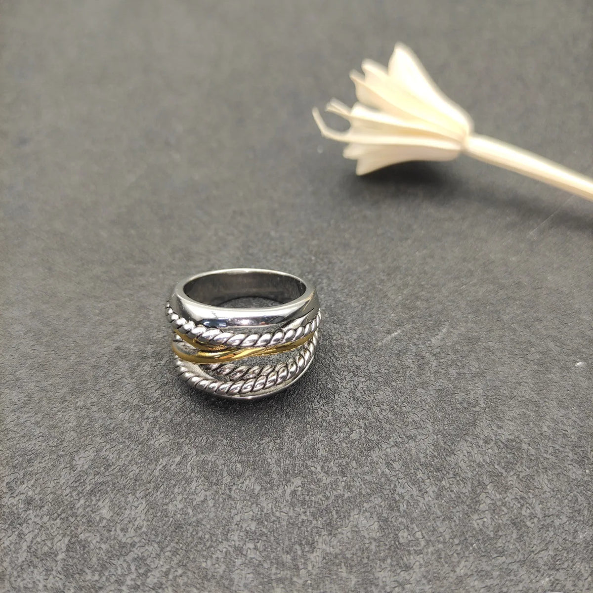 2026 New High Quality Rings Collection Refined Exquisite Perfect for Any Occasion Suitable for Both Men and Women 2