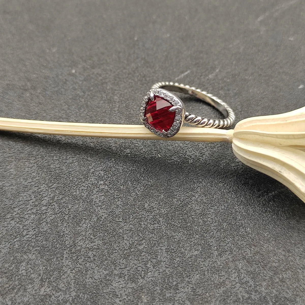 2026 New High Quality Rings Collection Refined Exquisite Perfect for Any Occasion Suitable for Both Men and Women 2