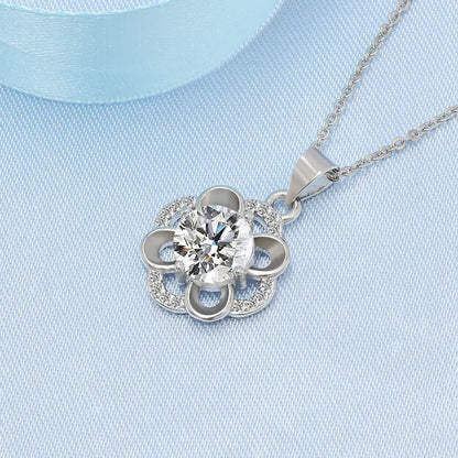 NEW 925 Sterling Silver Necklace For Women Round Pendent Sparkling Pave CZ Necklace Fashion Anniversary Birthday Jewelry Gifts