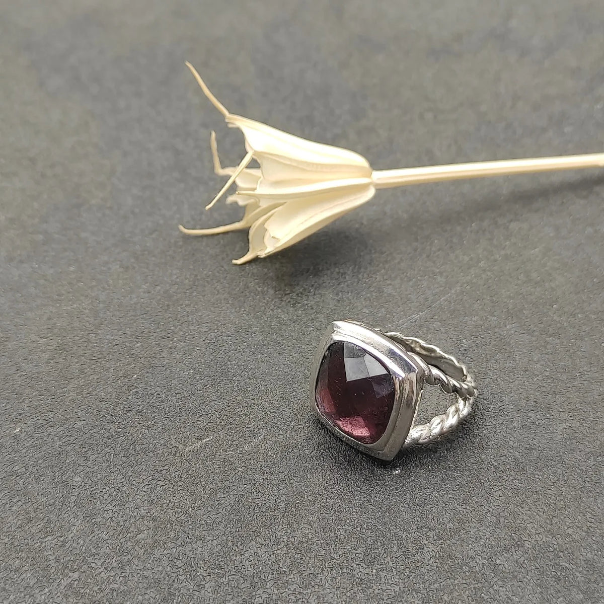 2026 New High Quality Rings Collection Refined Exquisite Perfect for Any Occasion Suitable for Both Men and Women 2