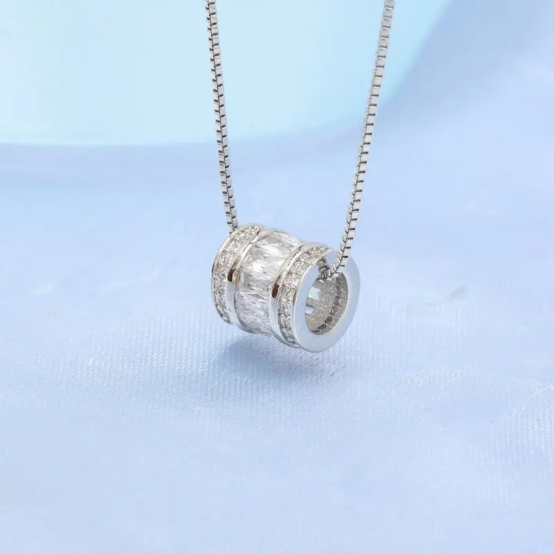 NEW 925 Sterling Silver Necklace For Women Round Pendent Sparkling Pave CZ Necklace Fashion Anniversary Birthday Jewelry Gifts
