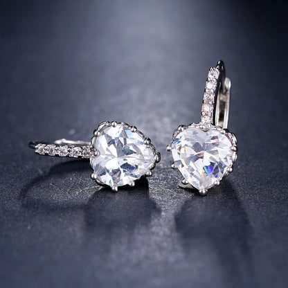 SUGO Classic Fashion Cost-effective Heart-shape High Quality Zirconia Hoop Earrings for Trend Women Lovely Birthday Jewelry Gift